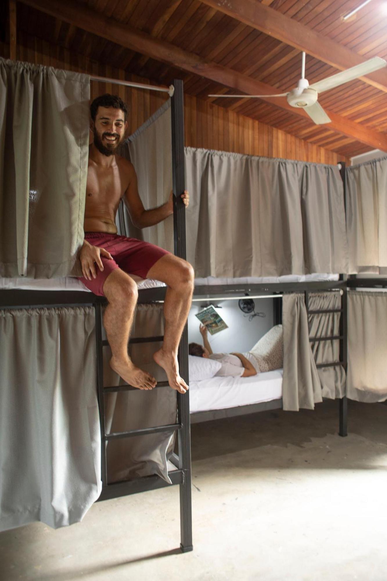 Argdivan Beach Hostel ซามารา ภายนอก รูปภาพ