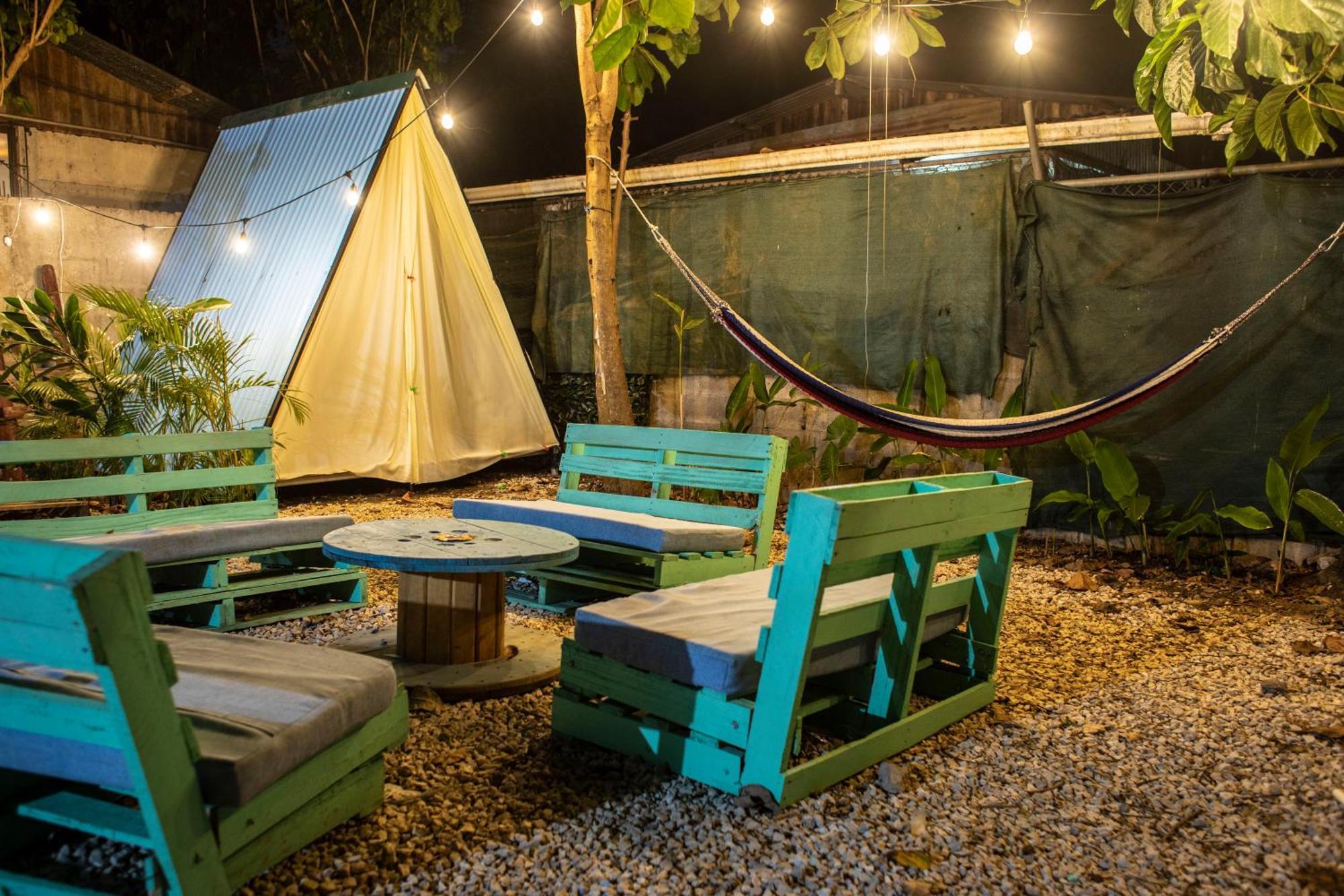 Argdivan Beach Hostel ซามารา ภายนอก รูปภาพ